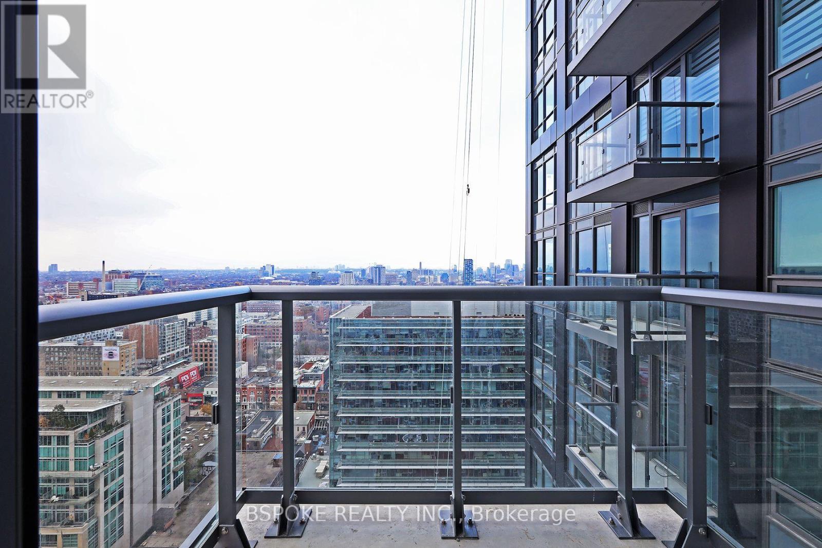 2811 - 108 PETER STREET, Toronto, Ontario