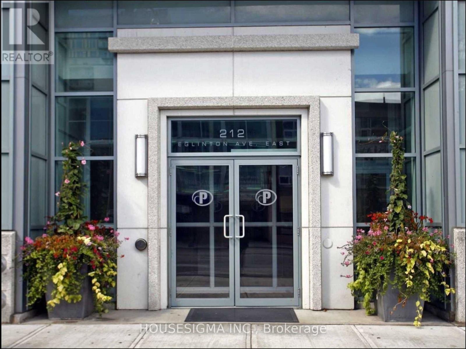 1410 - 212 EGLINTON AVENUE E, Toronto, Ontario