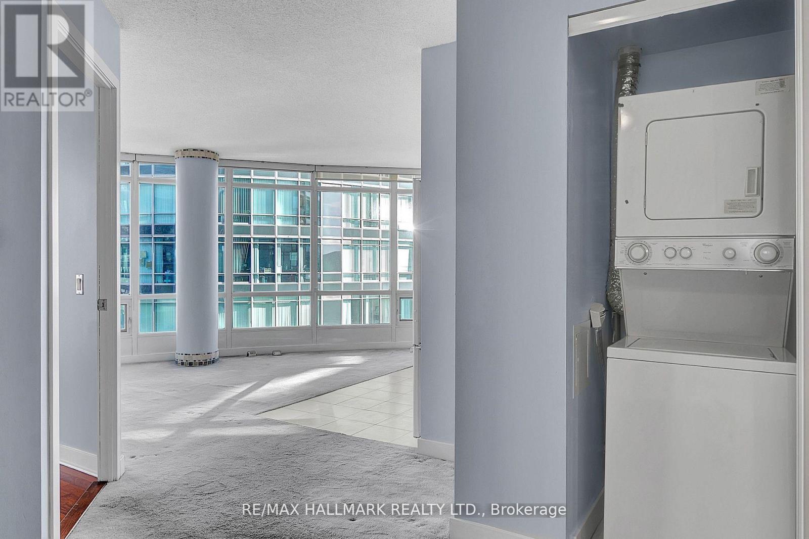 2209 - 373 Front Street W, Toronto, Ontario  M5V 3R7 - Photo 20 - C12890622