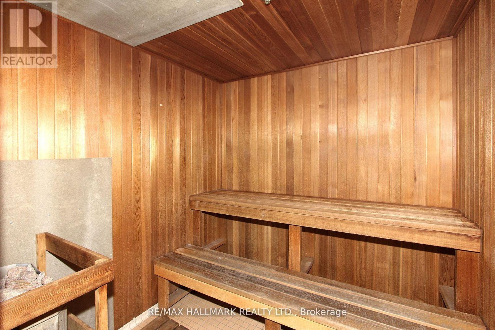 2209 - 373 Front Street W, Toronto, Ontario  M5V 3R7 - Photo 33 - C12890622