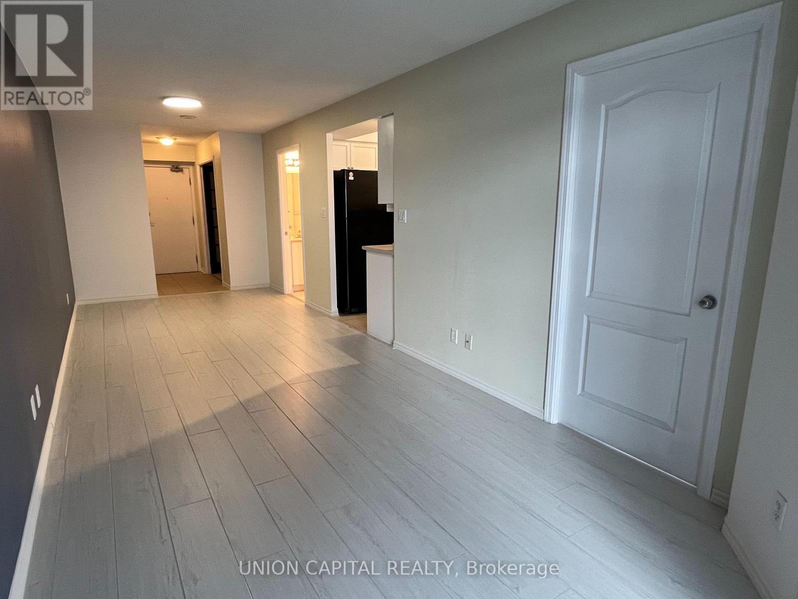 1705 - 1 Rean Drive, Toronto, Ontario  M2K 3C1 - Photo 2 - C12890654