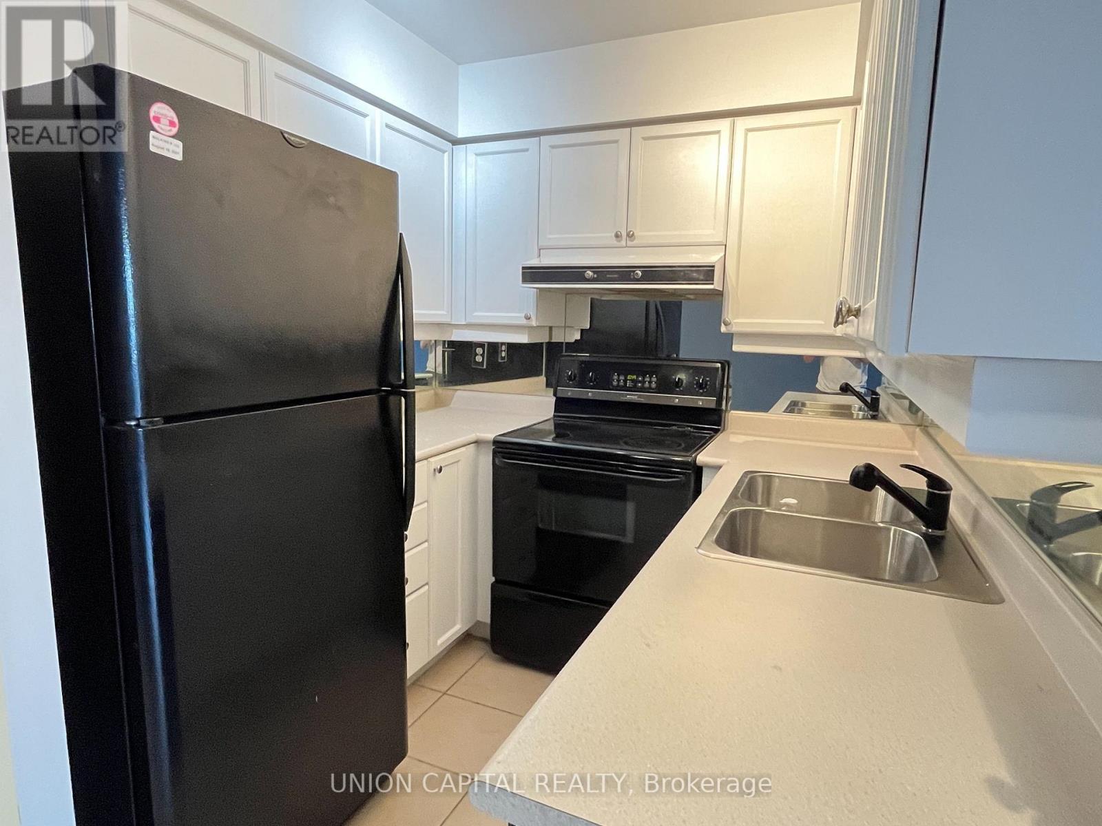 1705 - 1 Rean Drive, Toronto, Ontario  M2K 3C1 - Photo 6 - C12890654