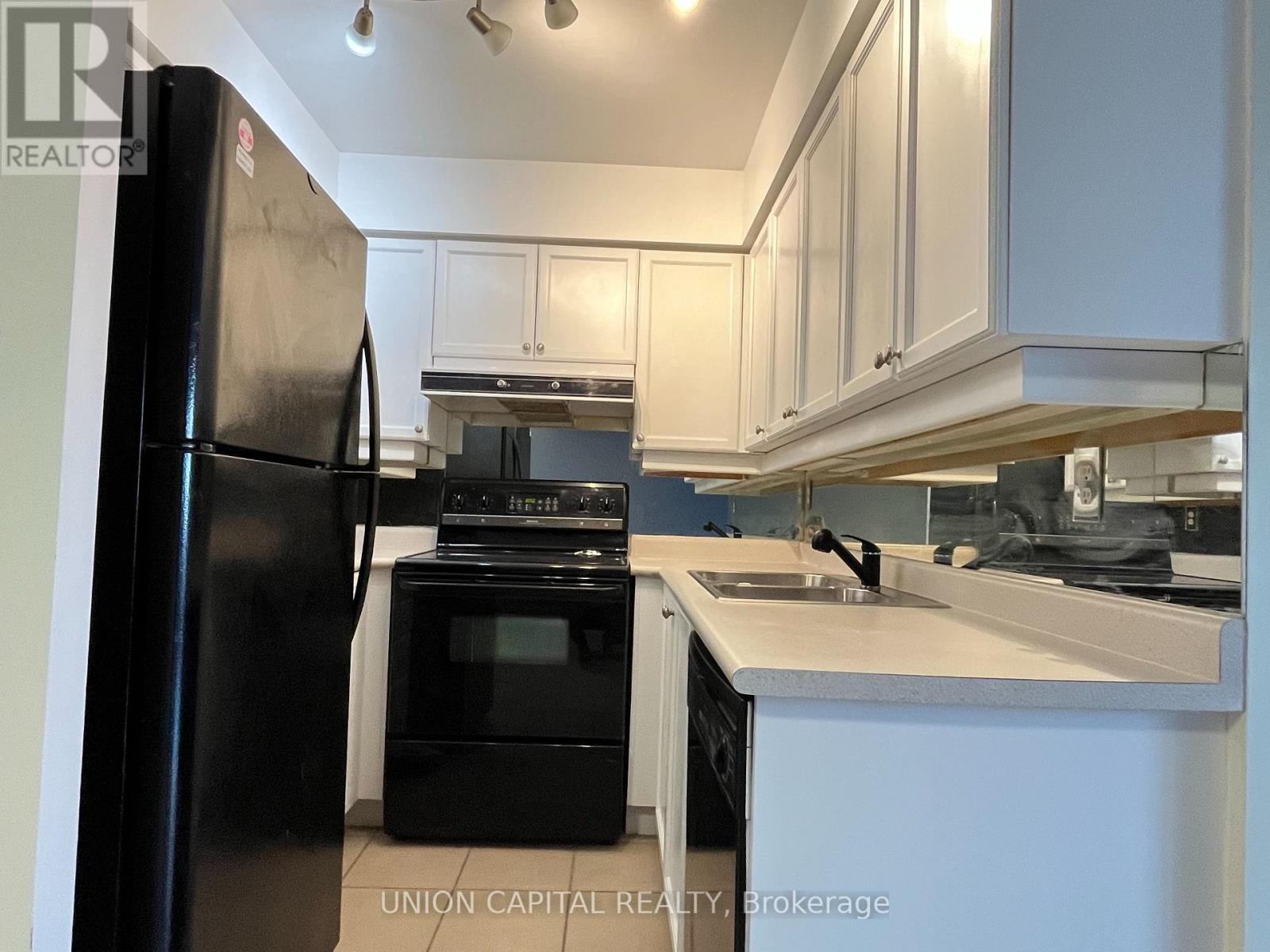 1705 - 1 Rean Drive, Toronto, Ontario  M2K 3C1 - Photo 7 - C12890654