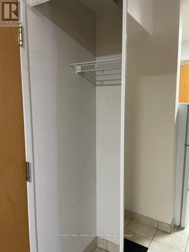 202 - 126 Dundas Street, Toronto, Ontario  M5B 1E2 - Photo 12 - C12890662