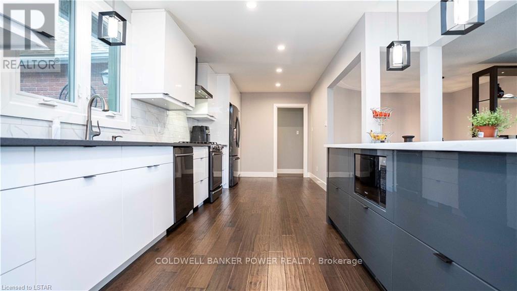 32 Conifer Court, London South, Ontario  N6K 2X4 - Photo 14 - X12890518