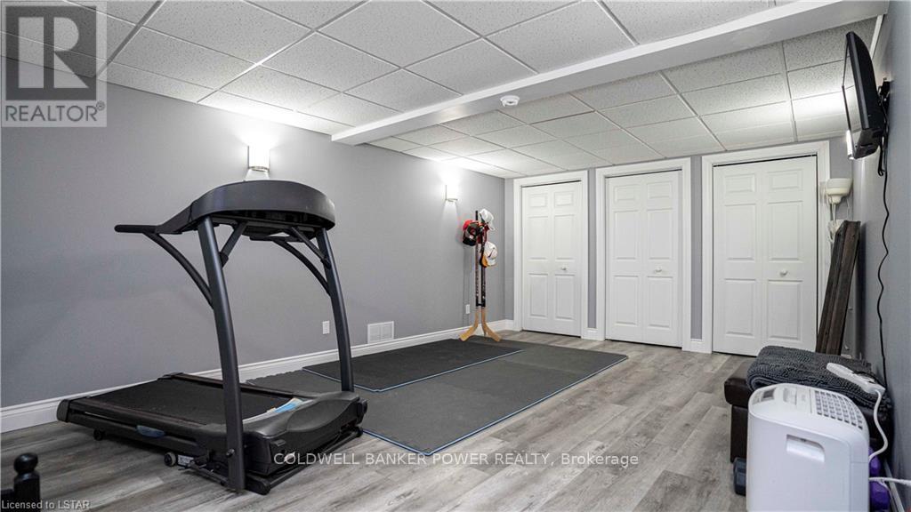 32 Conifer Court, London South, Ontario  N6K 2X4 - Photo 27 - X12890518