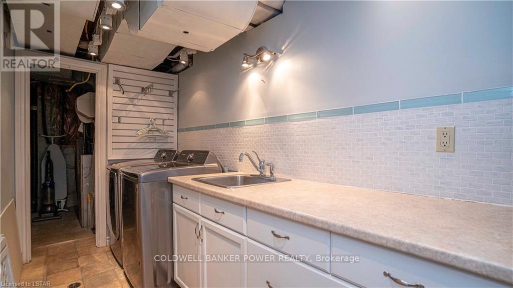 32 Conifer Court, London South, Ontario  N6K 2X4 - Photo 28 - X12890518