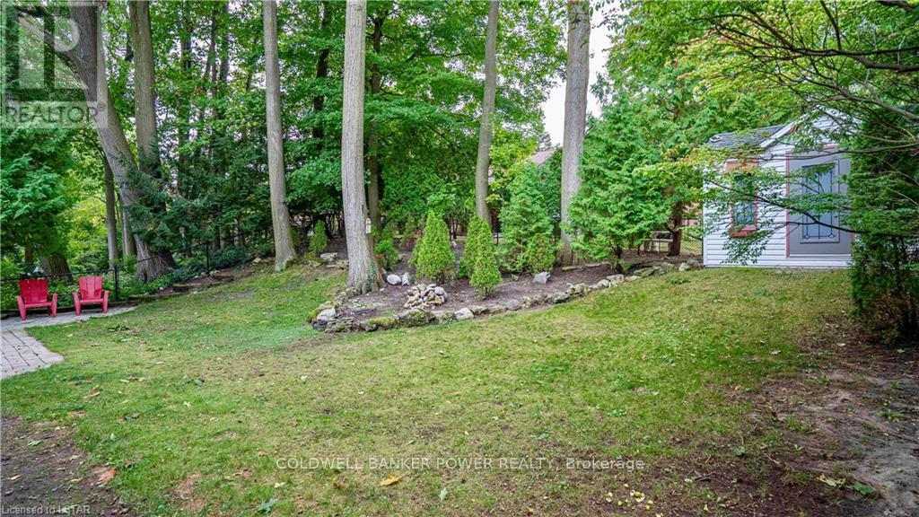 32 Conifer Court, London South, Ontario  N6K 2X4 - Photo 36 - X12890518