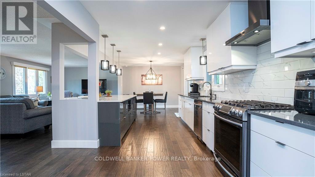 32 Conifer Court, London South, Ontario  N6K 2X4 - Photo 9 - X12890518