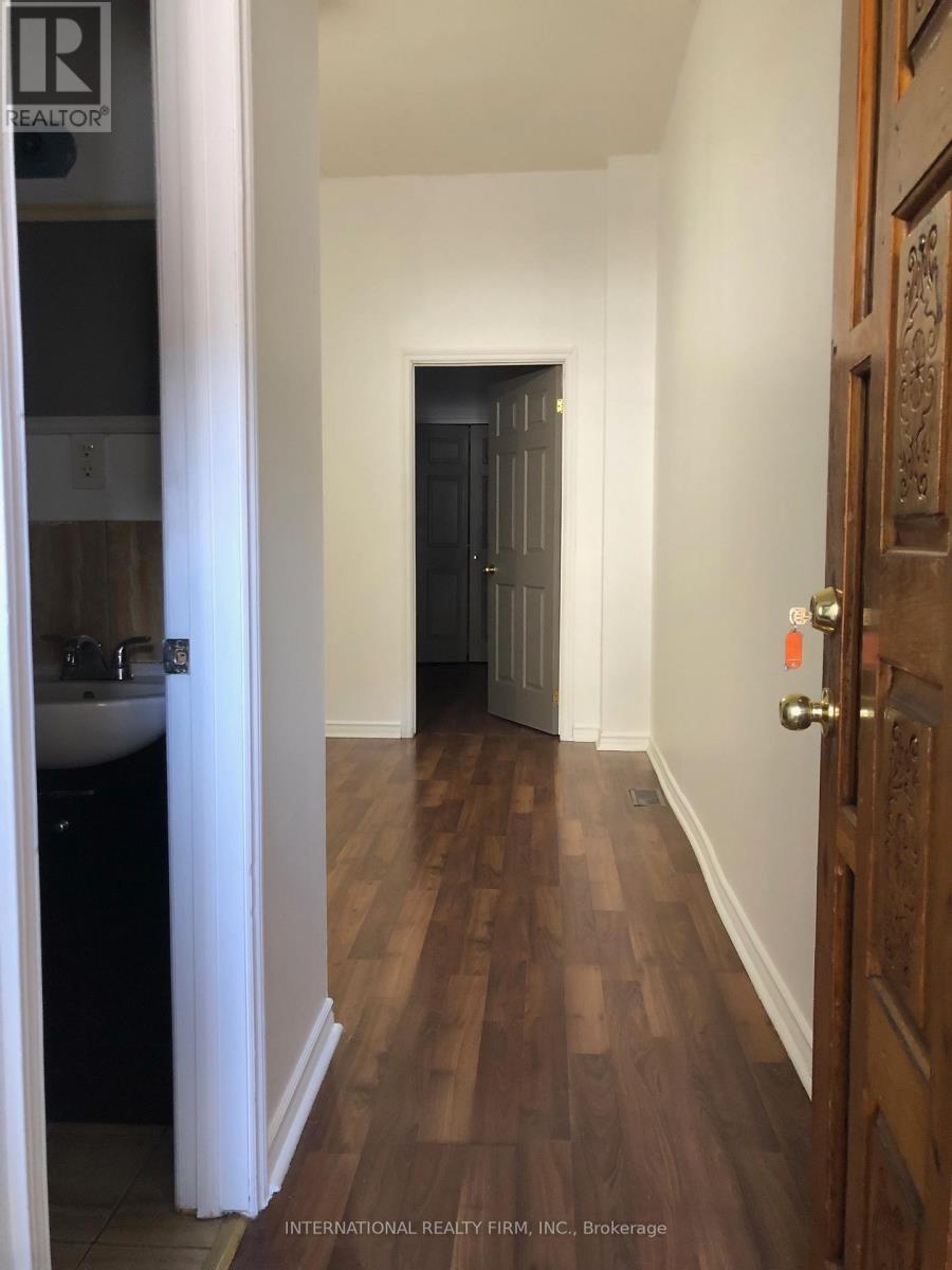 Main - 1272 Danforth Avenue, Toronto, Ontario  M4J 1M6 - Photo 5 - E12890384