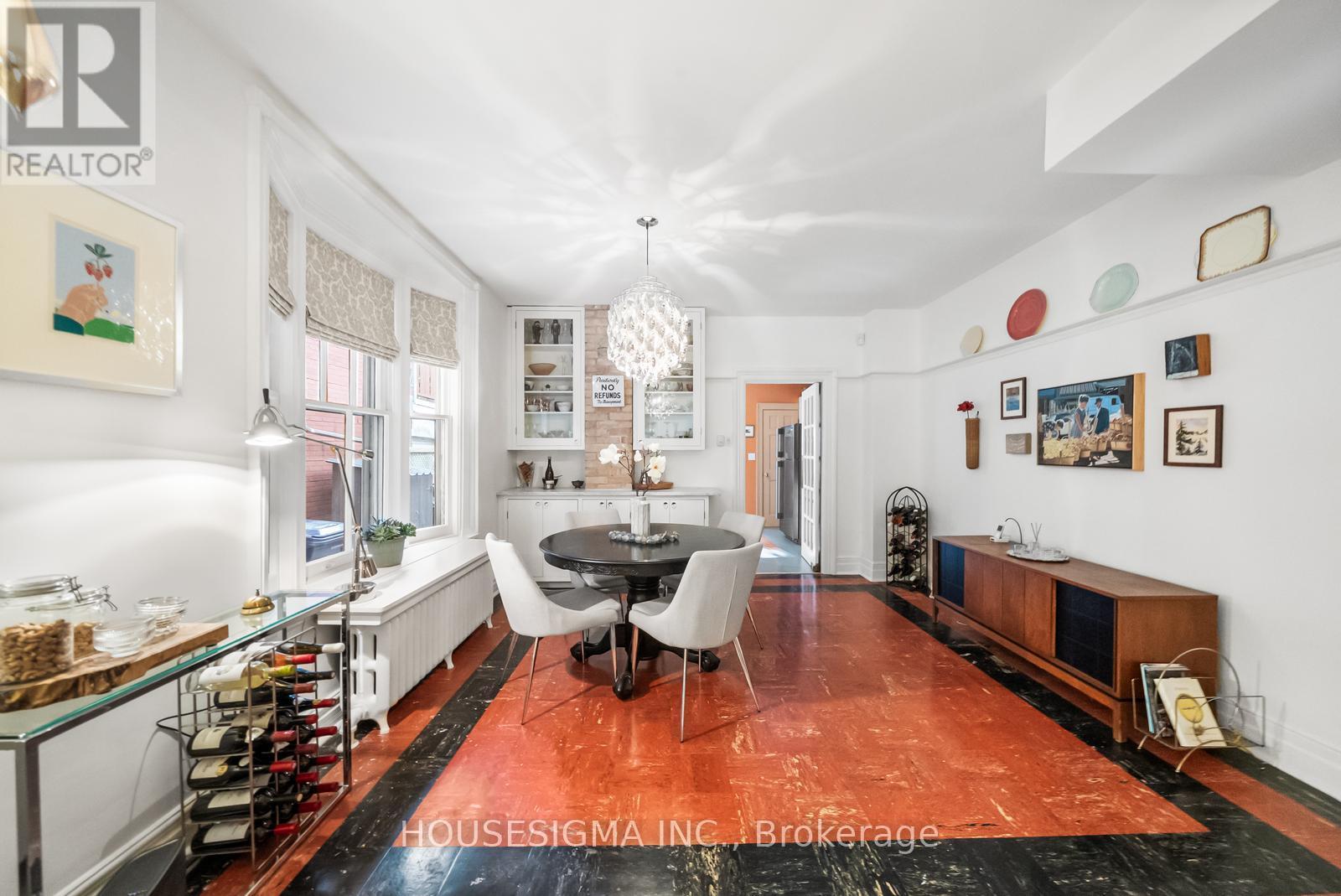 172 ASHDALE AVENUE, Toronto, Ontario