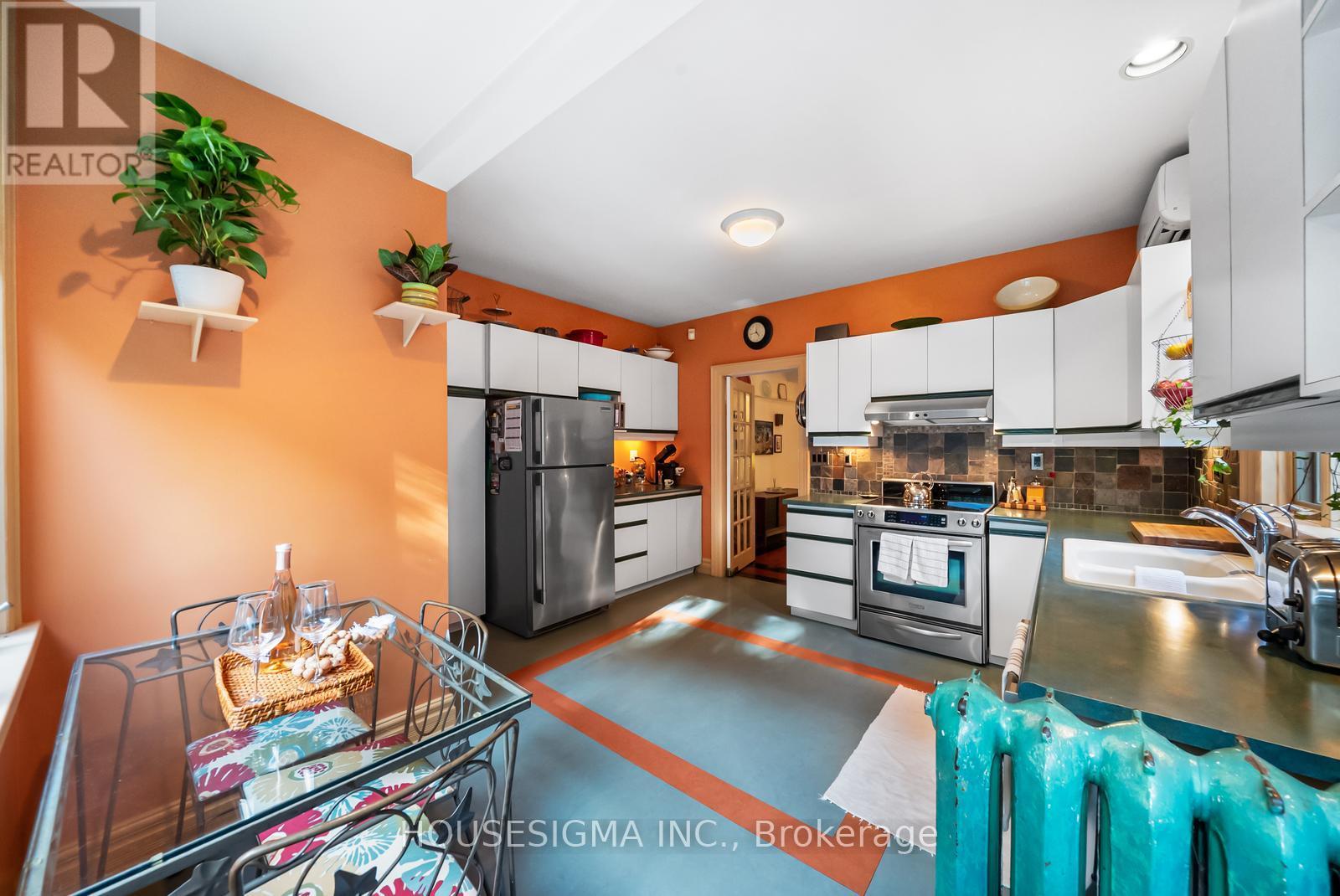 172 Ashdale Avenue, Toronto (Greenwood-Coxwell), Ontario  M4L 2Y9 - Photo 22 - E12890396