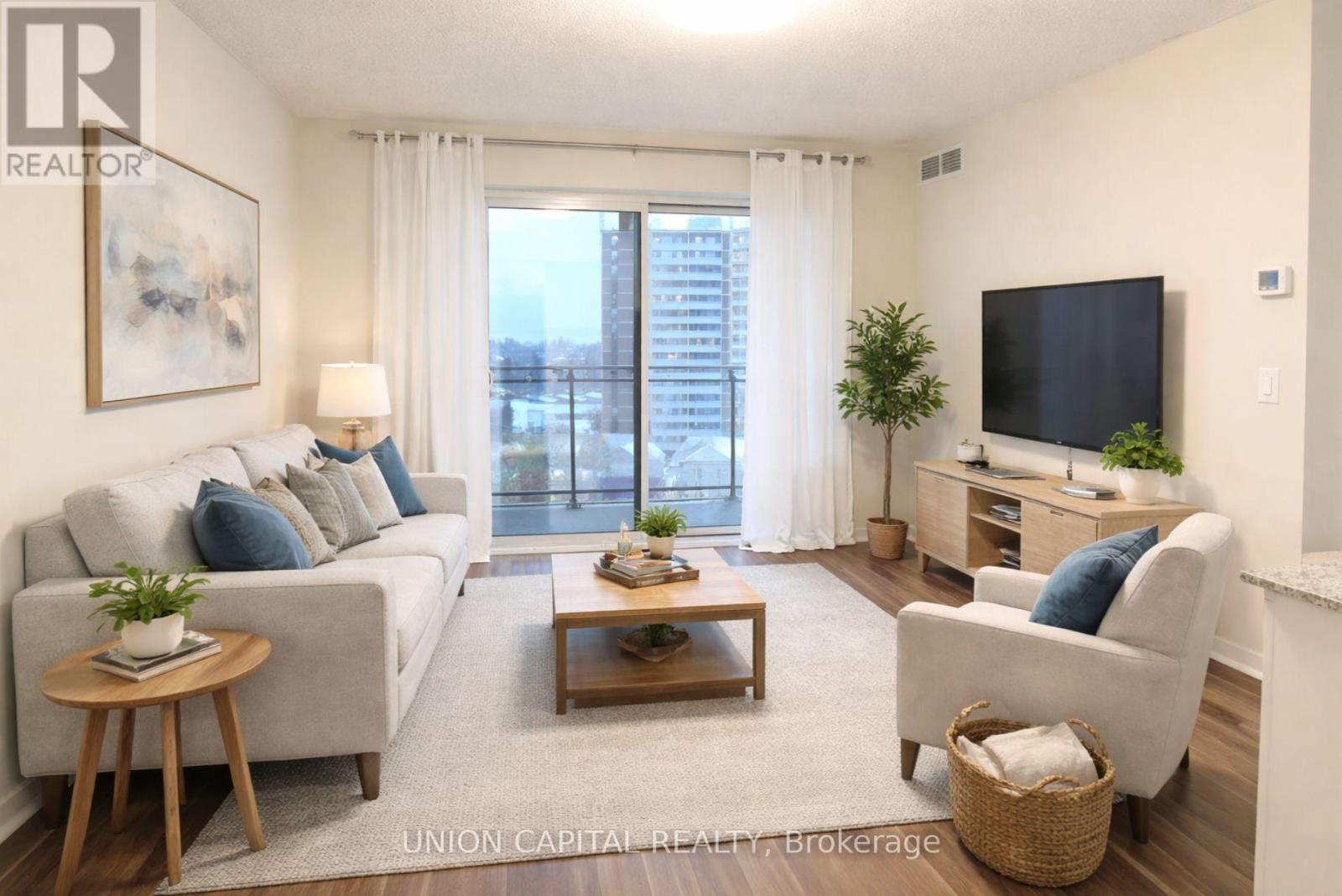 1016 - 1235 BAYLY STREET, Pickering, Ontario