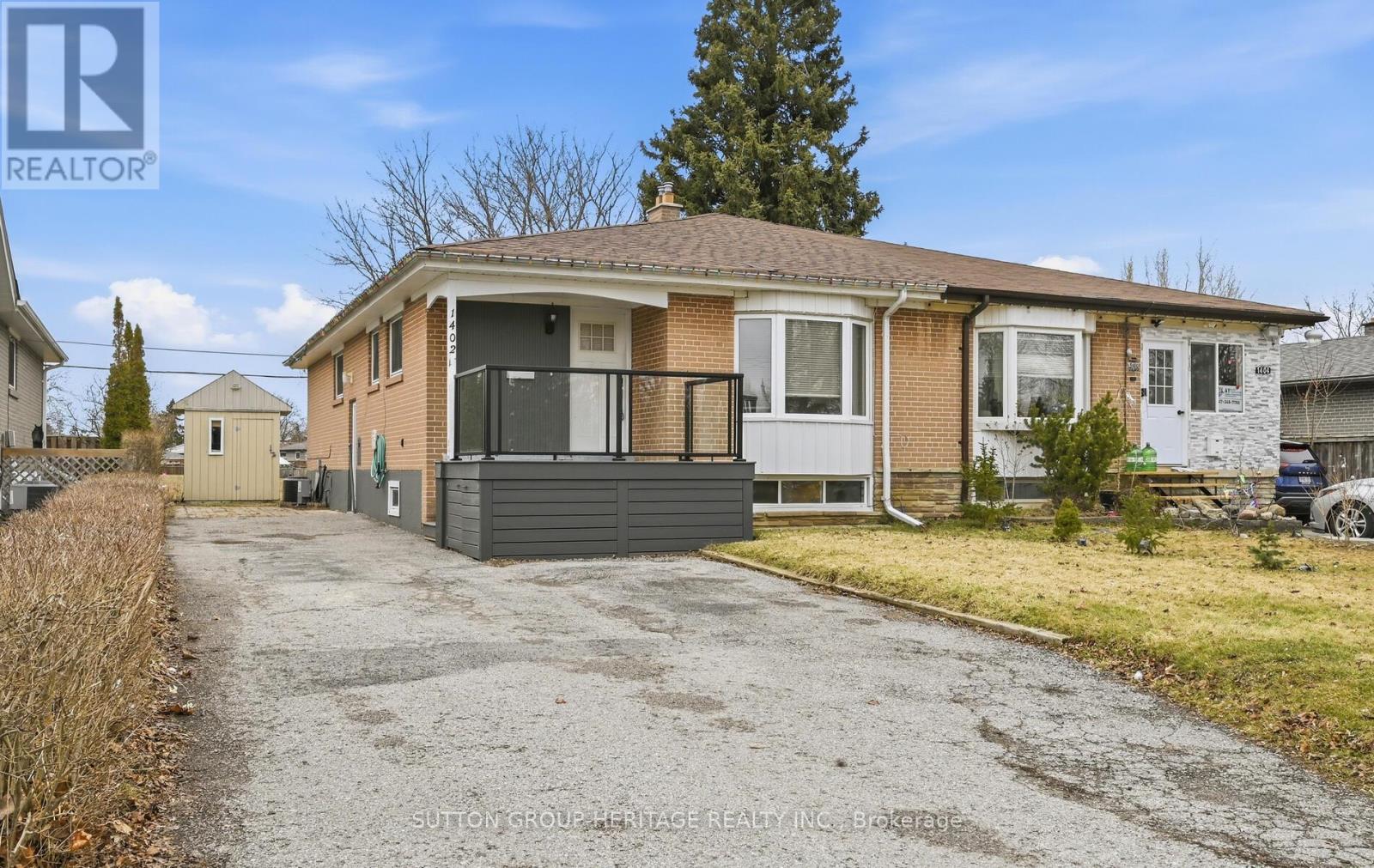 1402 Colmar Avenue, Pickering, Ontario  L1W 1C3 - Photo 2 - E12890480