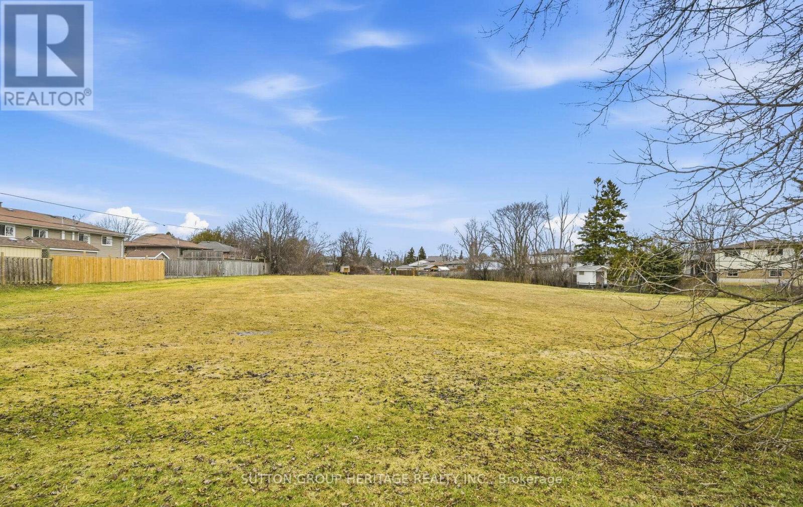 1402 Colmar Avenue, Pickering, Ontario  L1W 1C3 - Photo 42 - E12890480