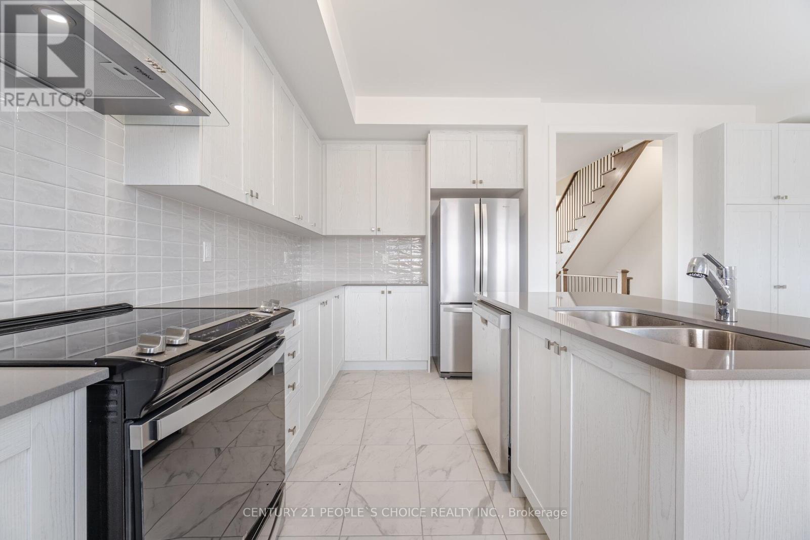 36 Waterside Way, Whitby (Port Whitby), Ontario  L1N 0N1 - Photo 16 - E12890548