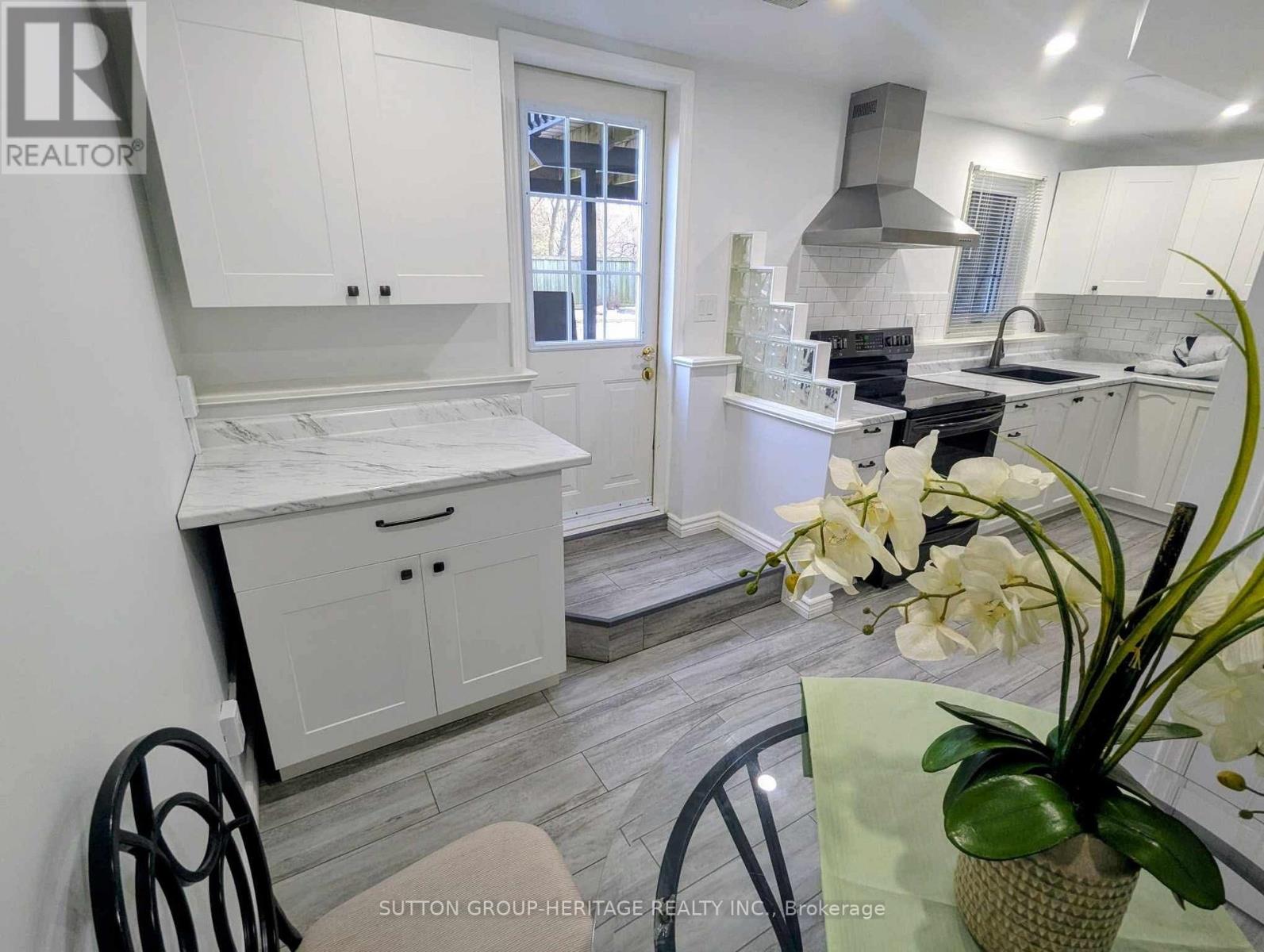 Bsmt - 3 Dale Park Drive, Clarington, Ontario  L1E 1H2 - Photo 2 - E12890550