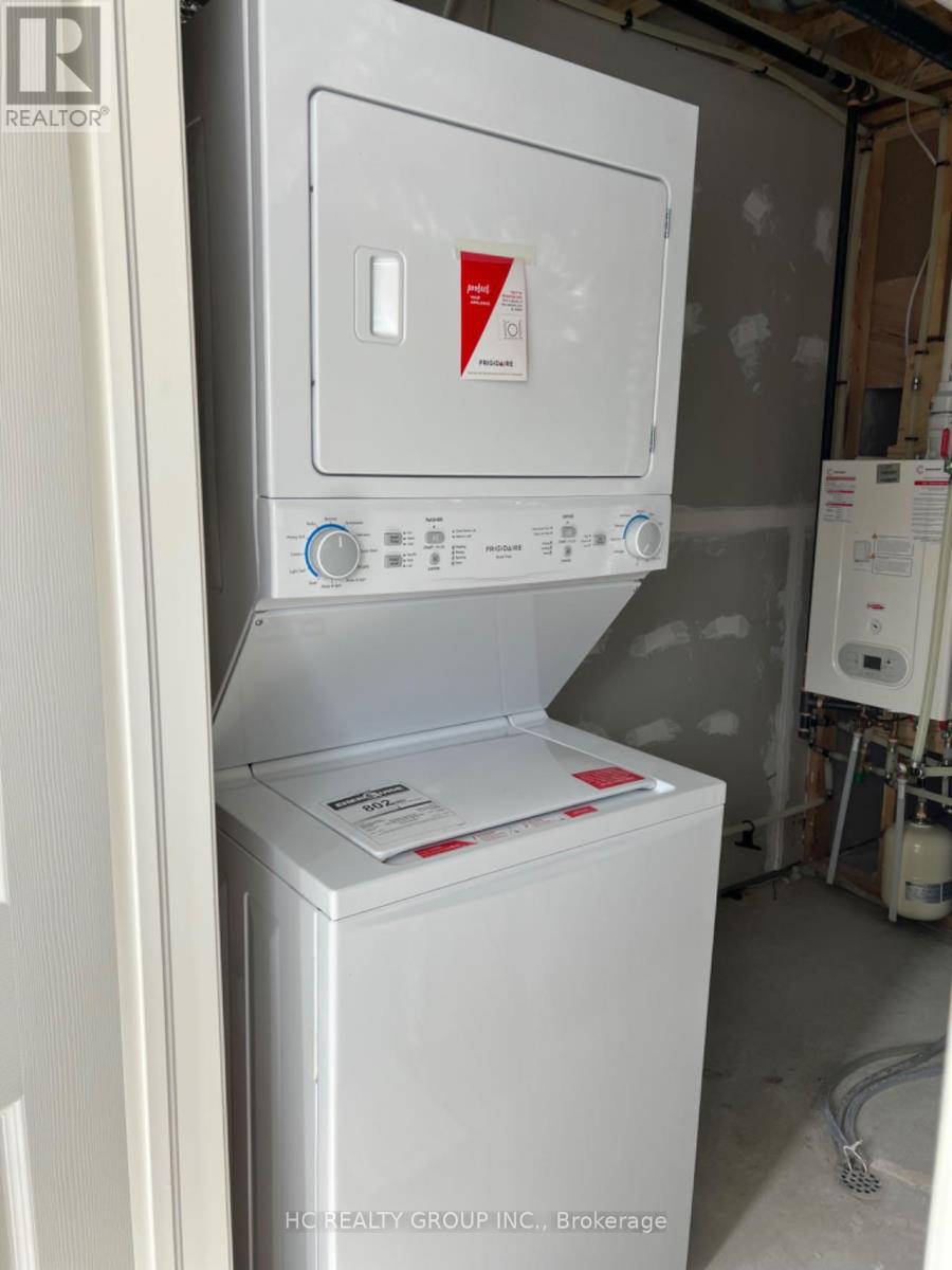 1434 Coral Springs Path, Oshawa, Ontario  L1K 3G1 - Photo 10 - E12890672