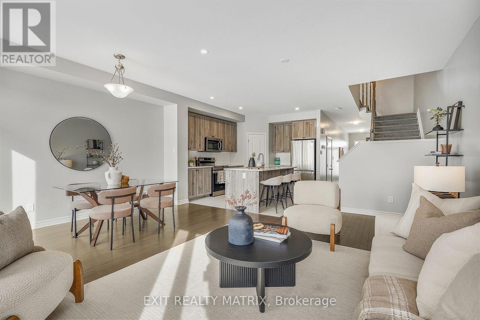 781 Namur Street, Russell, Ontario  K0A 1W0 - Photo 15 - X12890524