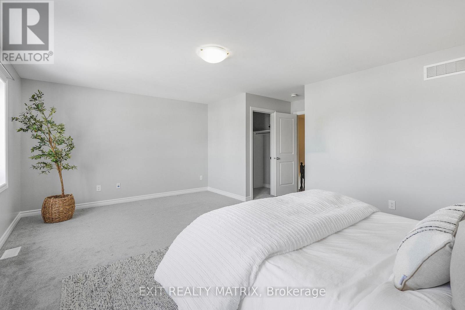 781 Namur Street, Russell, Ontario  K0A 1W0 - Photo 18 - X12890524