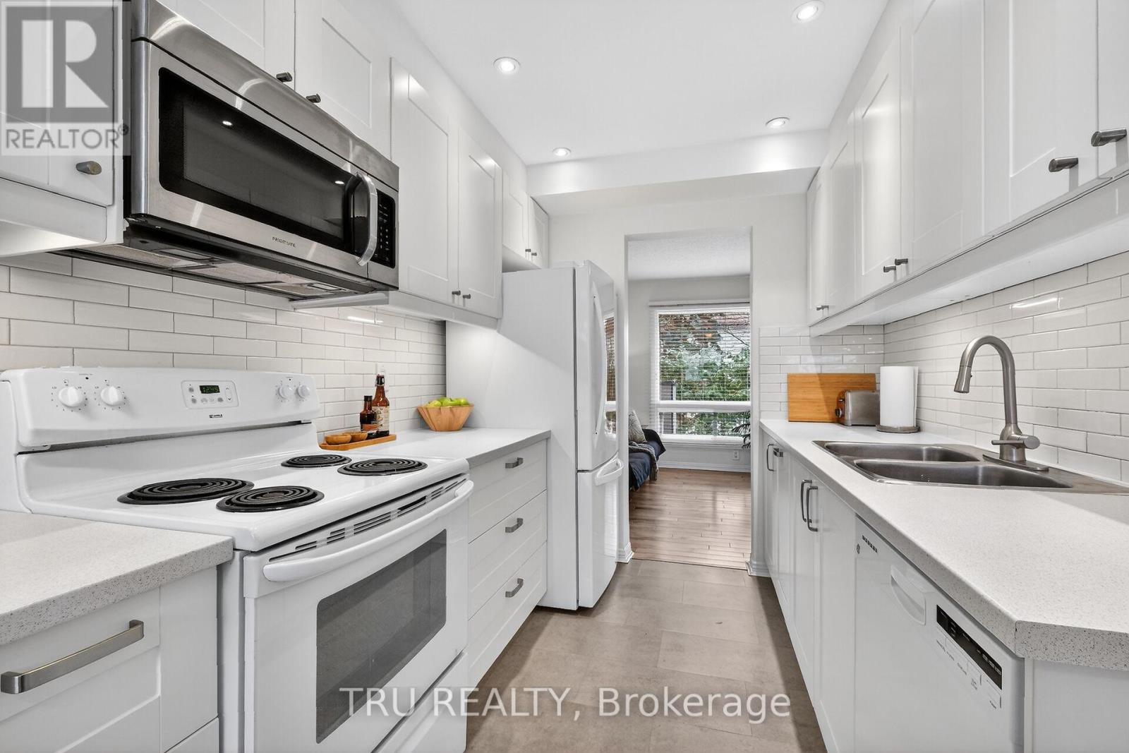 26 - 4631 Cecilia Crescent, Ottawa, Ontario  K1J 8S7 - Photo 12 - X12890568