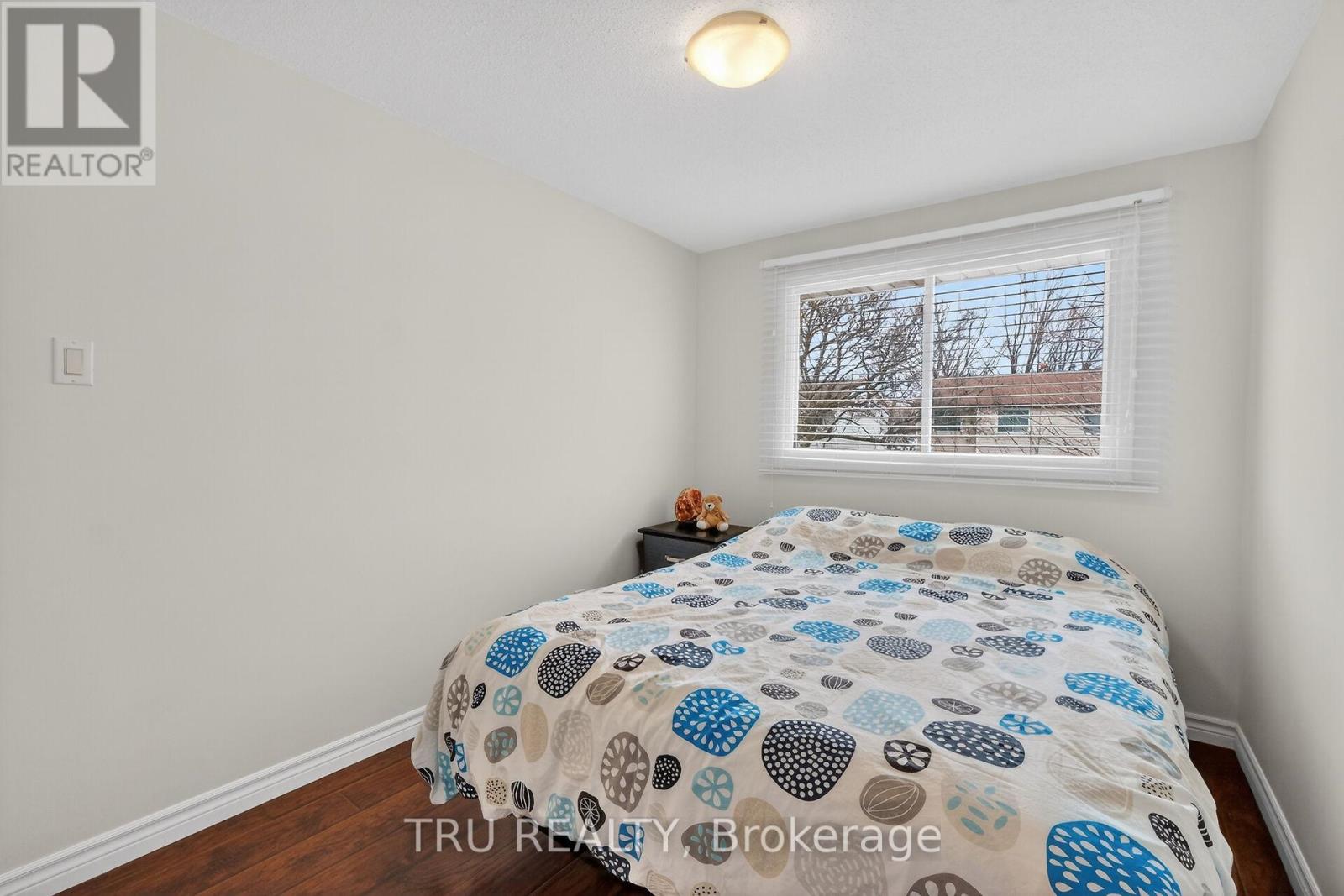 26 - 4631 Cecilia Crescent, Ottawa, Ontario  K1J 8S7 - Photo 22 - X12890568