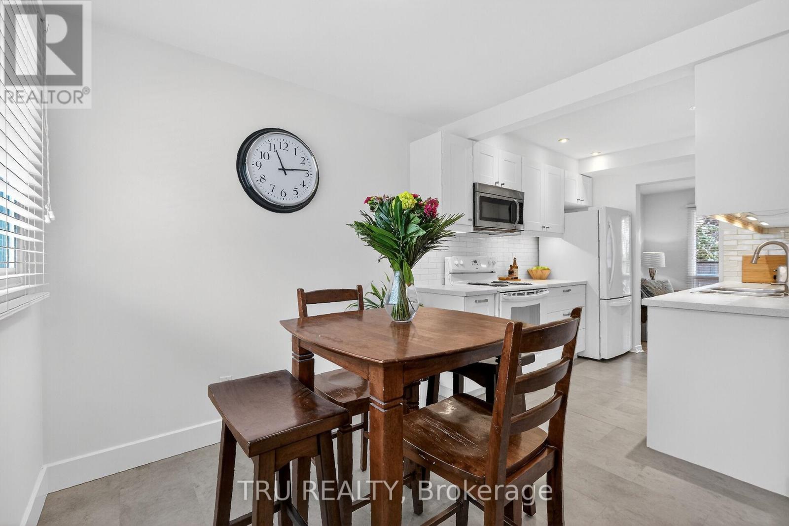 26 - 4631 Cecilia Crescent, Ottawa, Ontario  K1J 8S7 - Photo 7 - X12890568