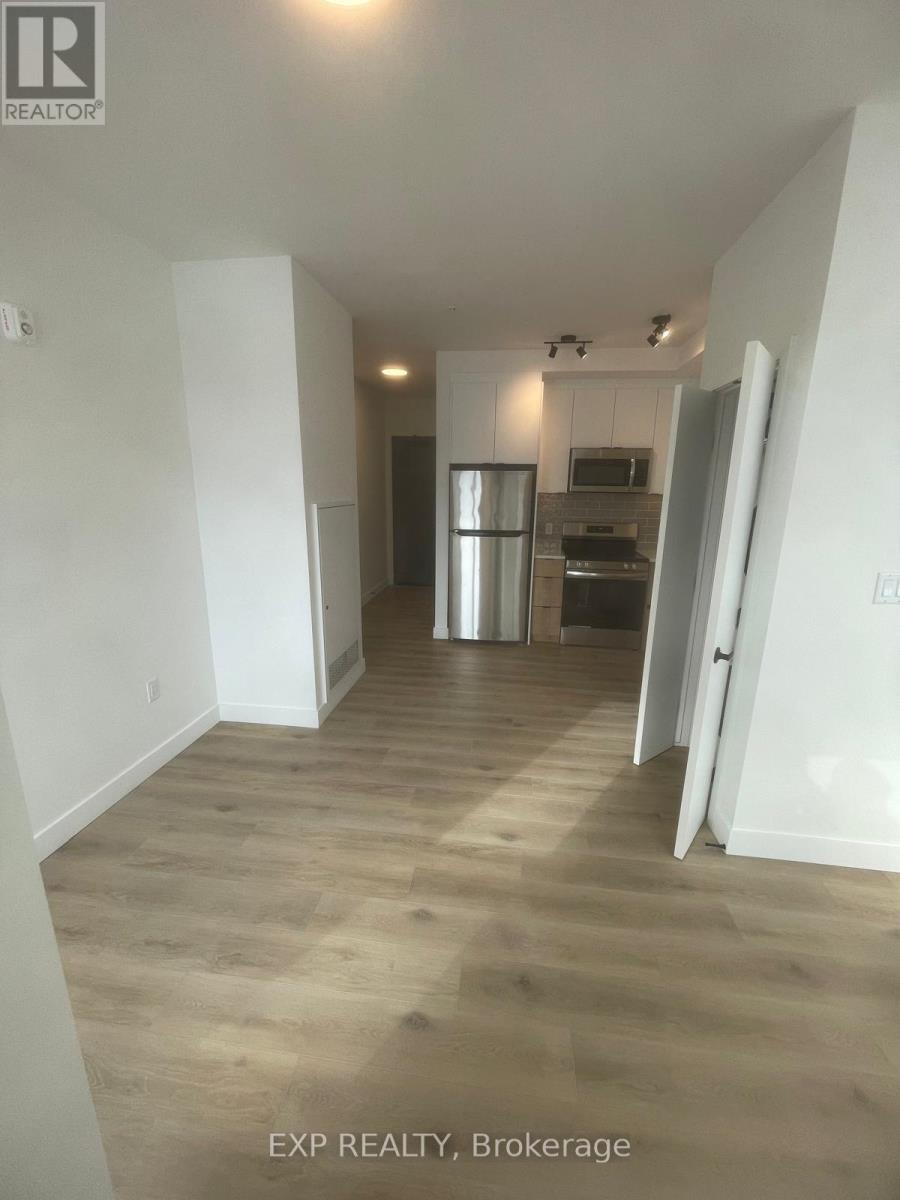 210 - 1600 James Naismith Drive, Ottawa, Ontario  K1B 5N8 - Photo 10 - X12890594