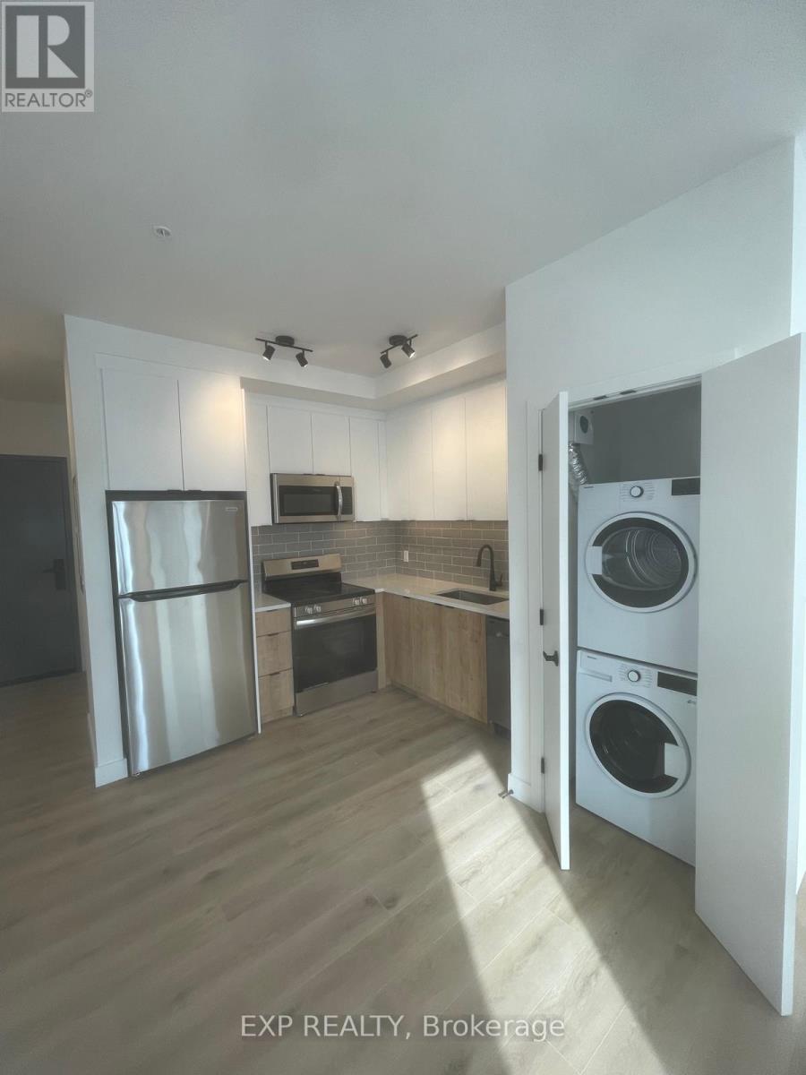 210 - 1600 James Naismith Drive, Ottawa, Ontario  K1B 5N8 - Photo 4 - X12890594