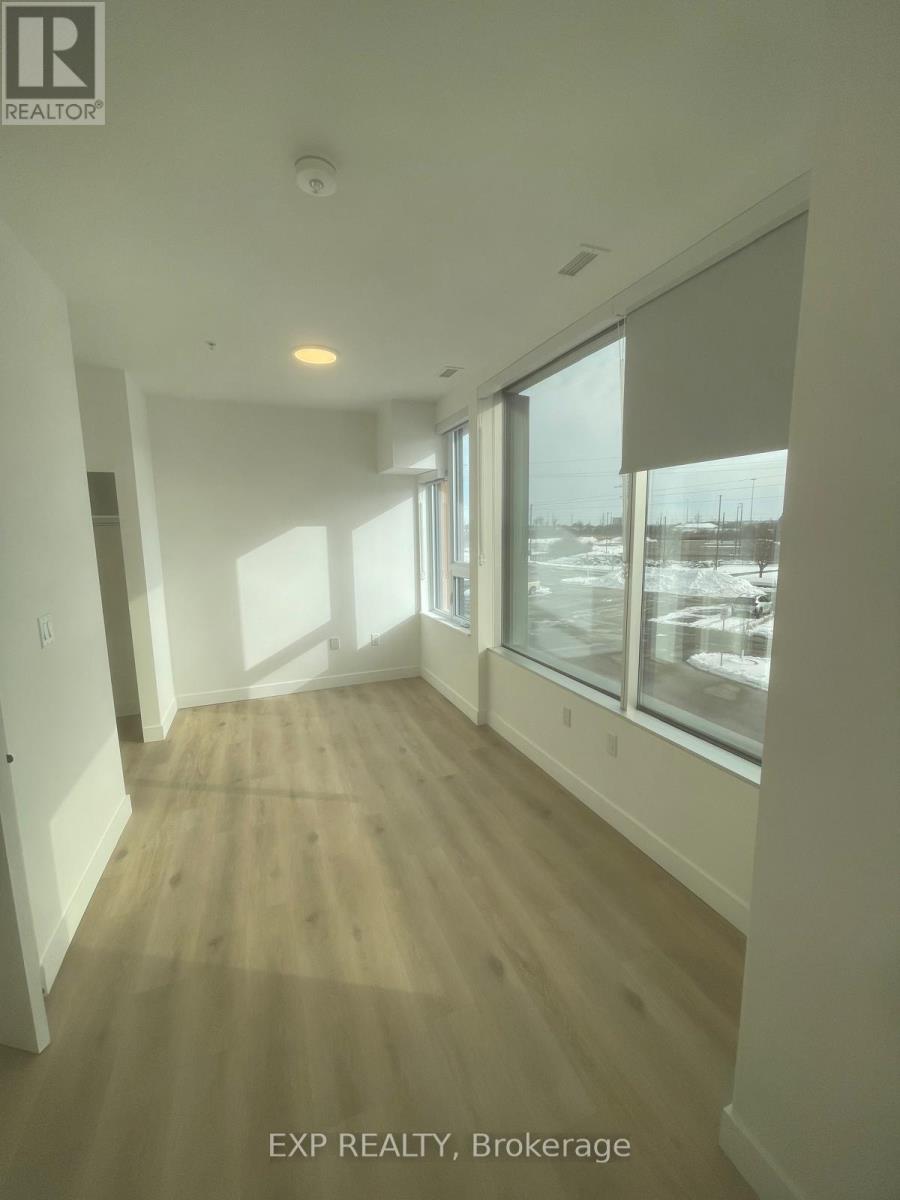 210 - 1600 James Naismith Drive, Ottawa, Ontario  K1B 5N8 - Photo 5 - X12890594