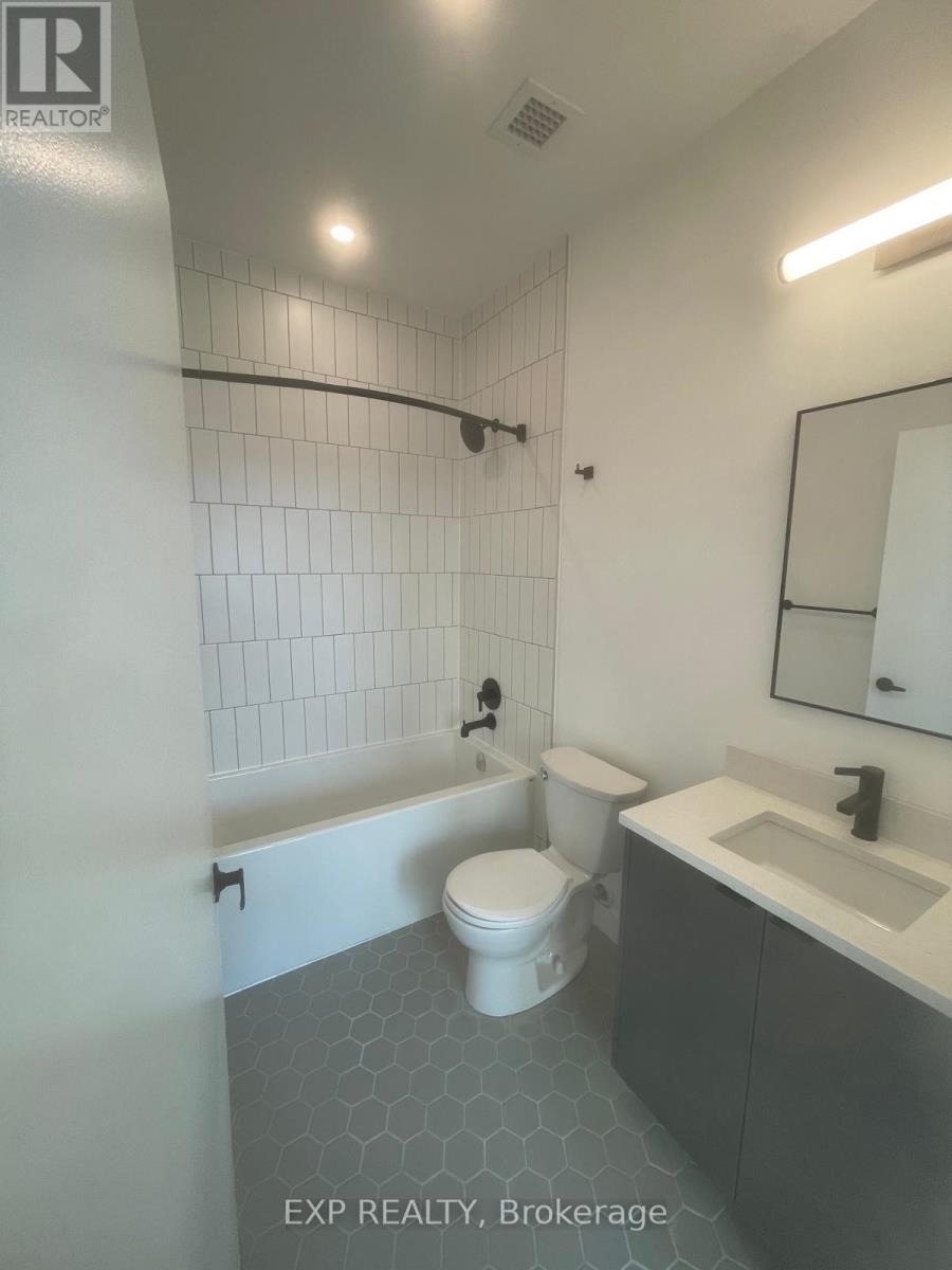 210 - 1600 James Naismith Drive, Ottawa, Ontario  K1B 5N8 - Photo 7 - X12890594