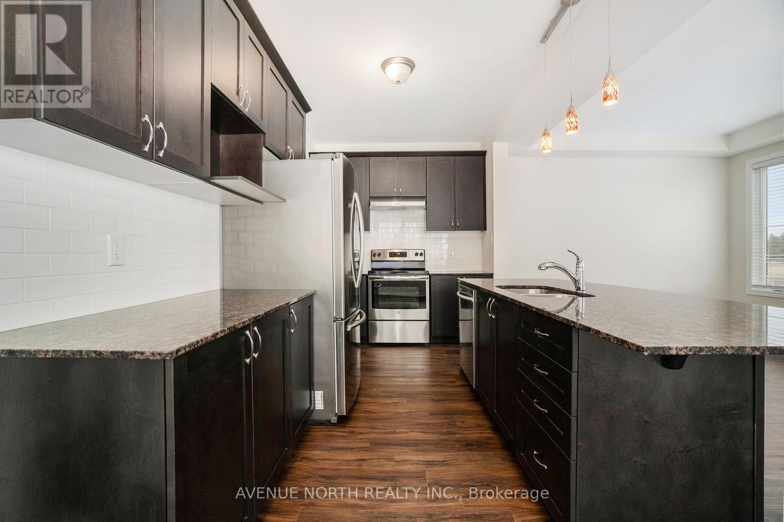 157 Cranesbill Road, Ottawa, Ontario  K2V 0J5 - Photo 11 - X12890668