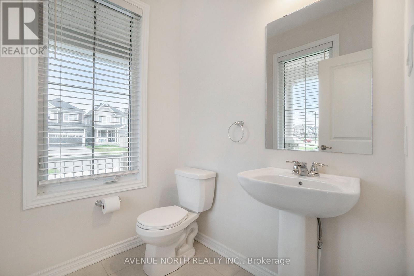 157 Cranesbill Road, Ottawa, Ontario  K2V 0J5 - Photo 4 - X12890668