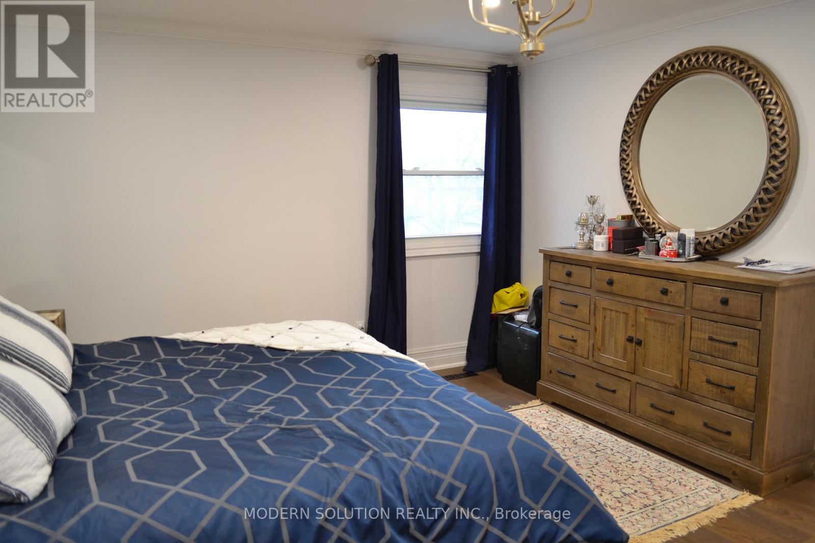 65 Manning Crescent, Newmarket, Ontario  L3Y 6H3 - Photo 20 - N12890362