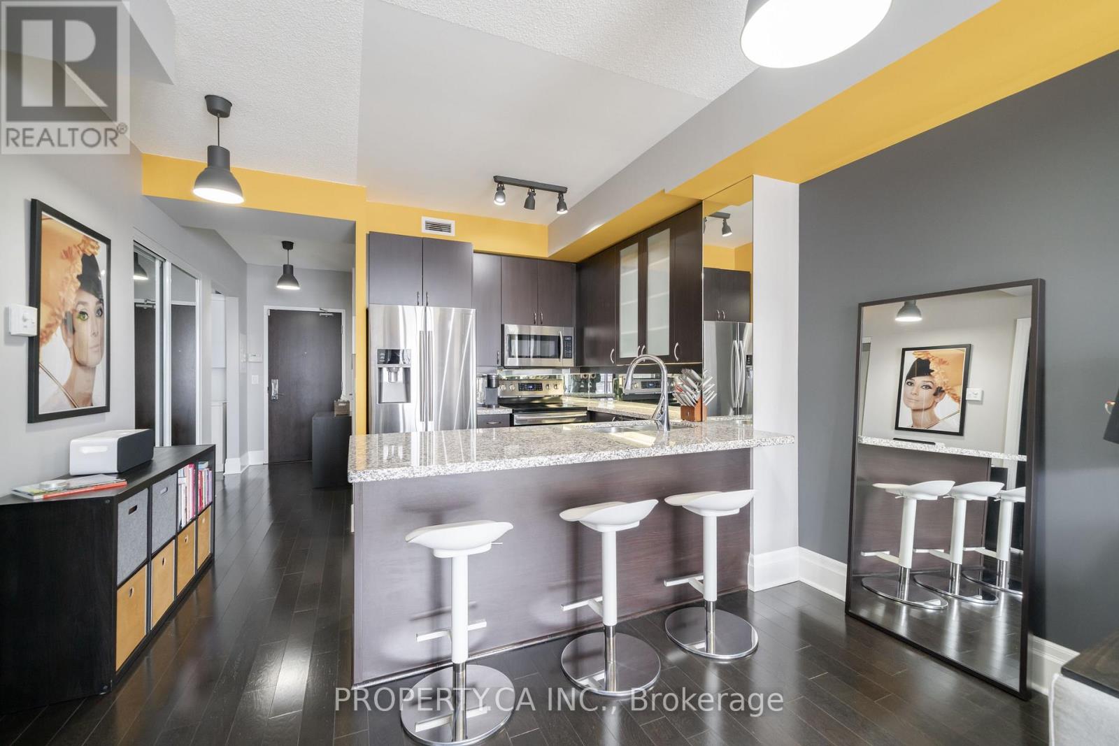 309 - 21 UPPER DUKE CRESCENT, Markham, Ontario