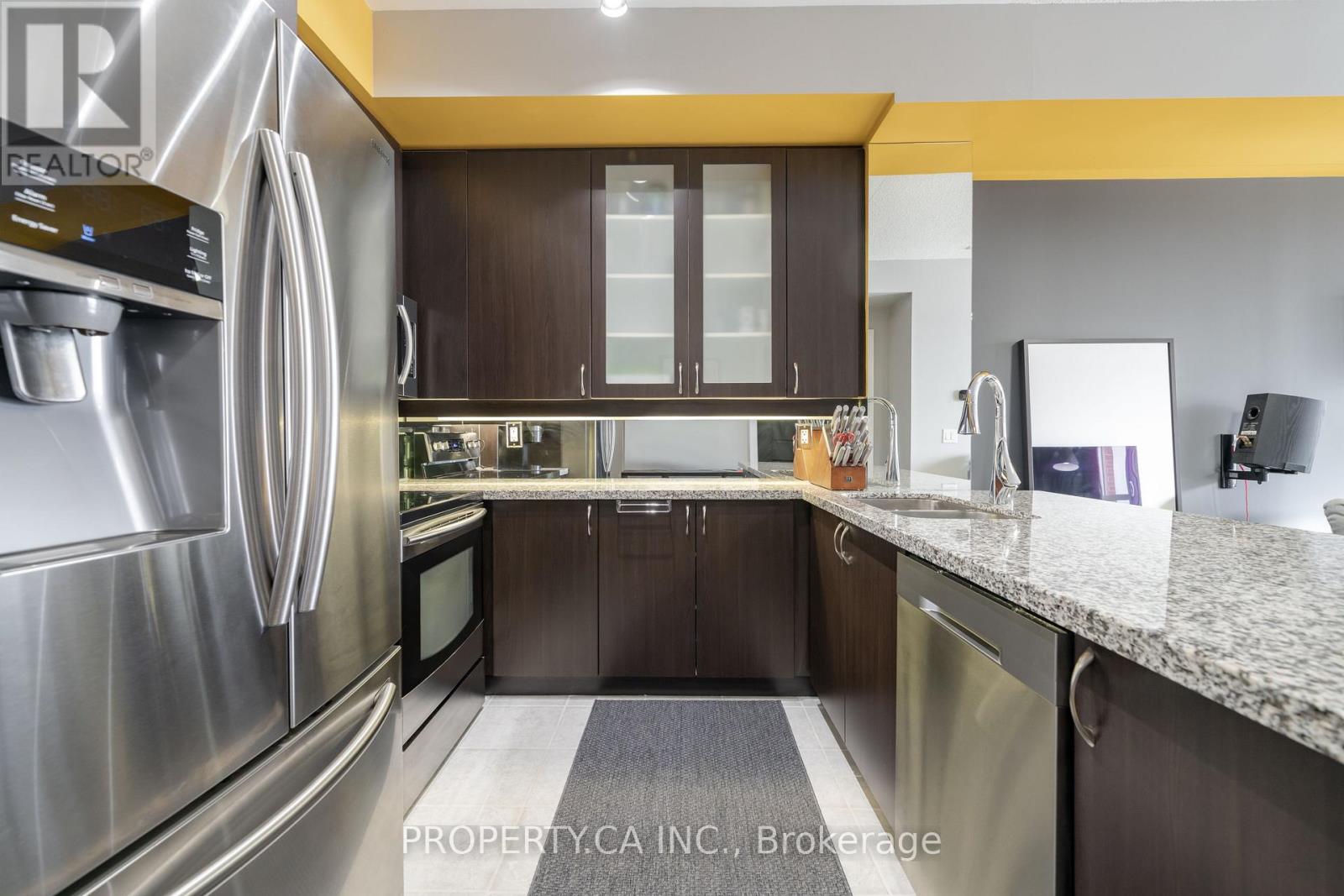 309 - 21 Upper Duke Crescent, Markham, Ontario  L6G 0B7 - Photo 10 - N12890388