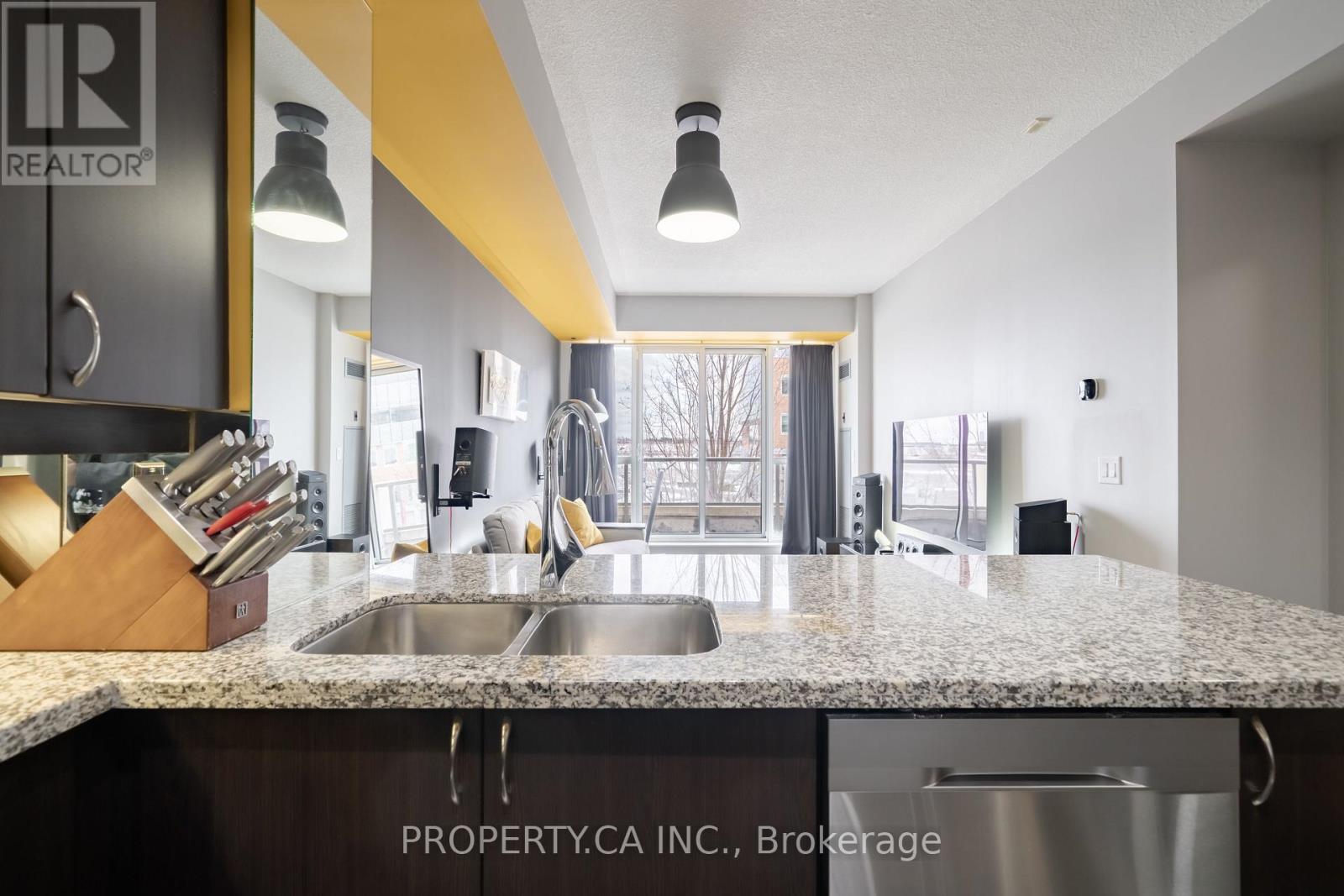 309 - 21 Upper Duke Crescent, Markham, Ontario  L6G 0B7 - Photo 8 - N12890388