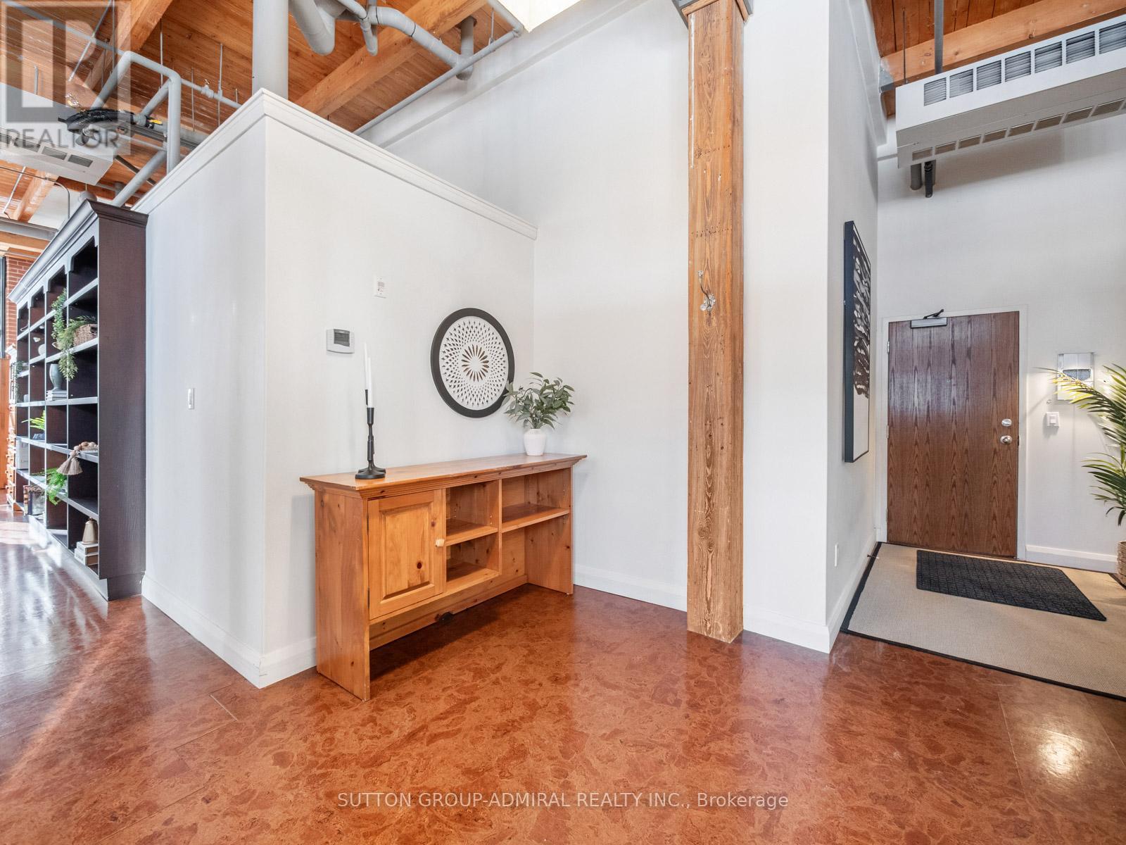 204 - 543 Timothy Street, Newmarket, Ontario  L3Y 1R1 - Photo 6 - N12890390