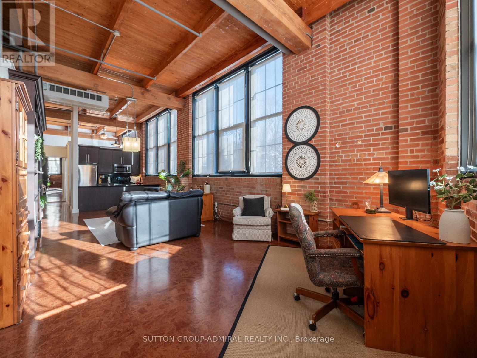 204 - 543 Timothy Street, Newmarket, Ontario  L3Y 1R1 - Photo 7 - N12890390