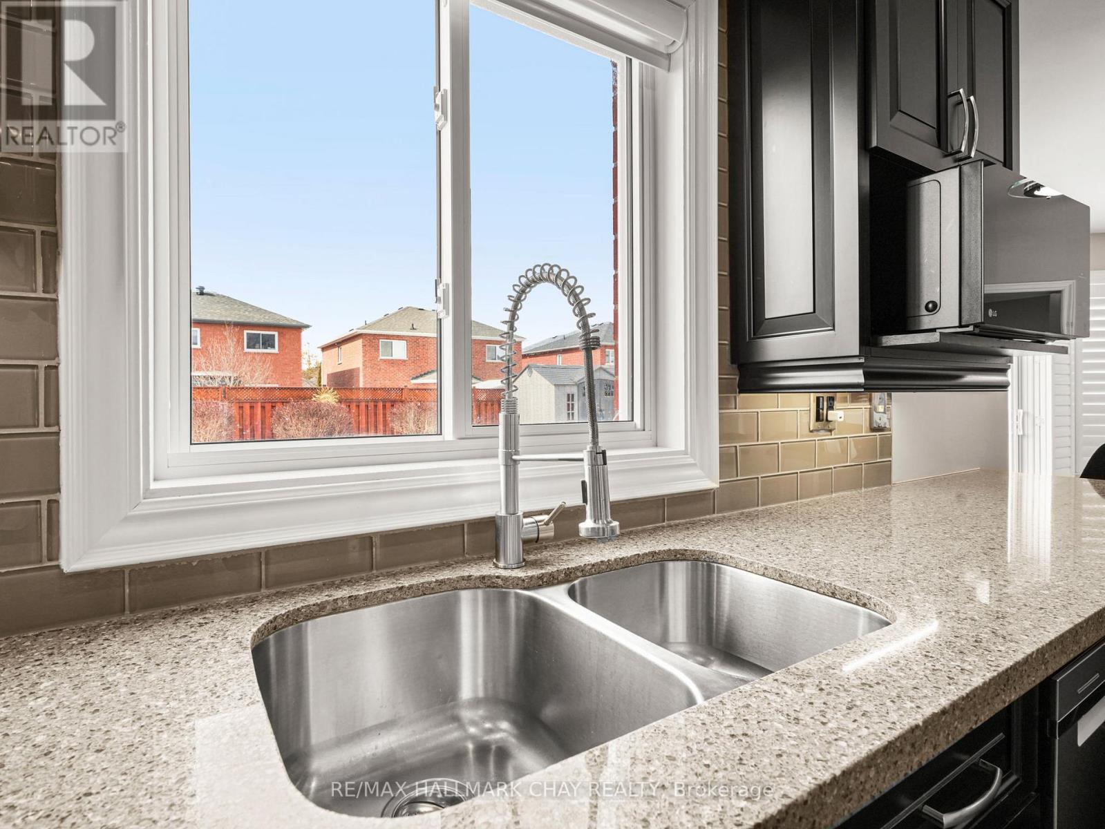 2292 Jack Crescent, Innisfil, Ontario  L9S 2C8 - Photo 25 - N12890464