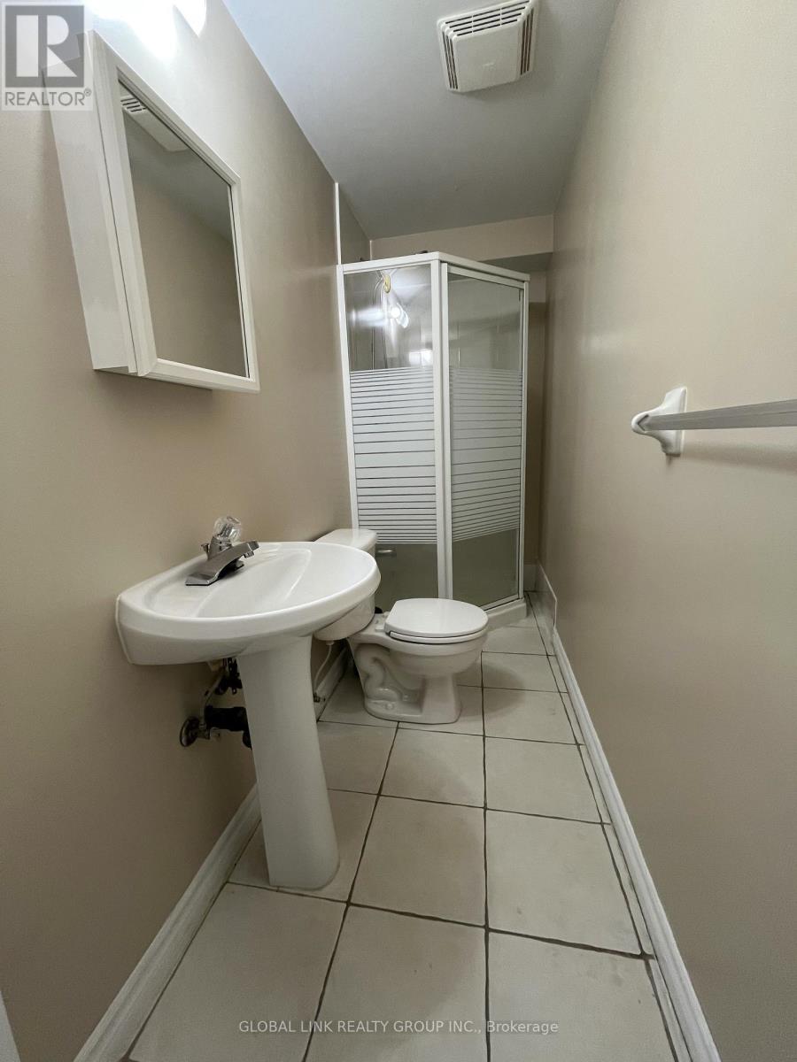 Basement - 166 Valentina Drive, Markham, Ontario  L3R 4R8 - Photo 12 - N12890486
