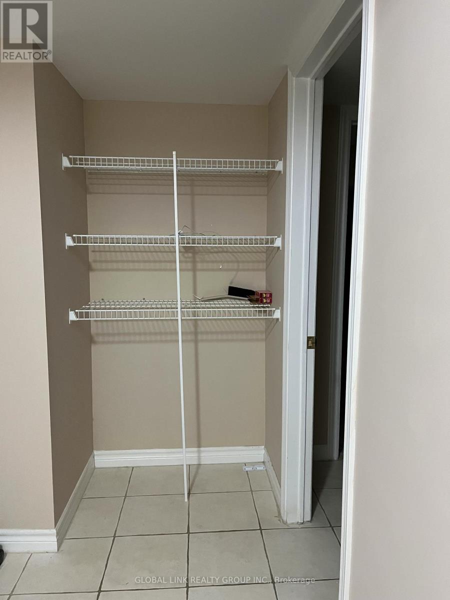 Basement - 166 Valentina Drive, Markham, Ontario  L3R 4R8 - Photo 15 - N12890486