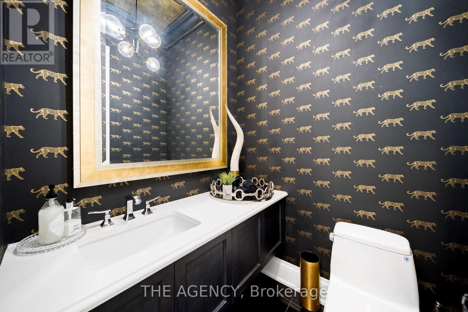 28 Chuck Ormsby Crescent, King, Ontario  L7B 0A8 - Photo 14 - N12890538