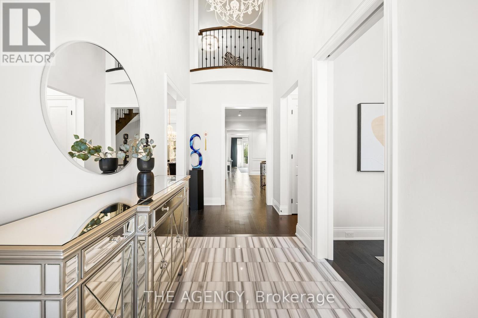 28 Chuck Ormsby Crescent, King, Ontario  L7B 0A8 - Photo 2 - N12890538