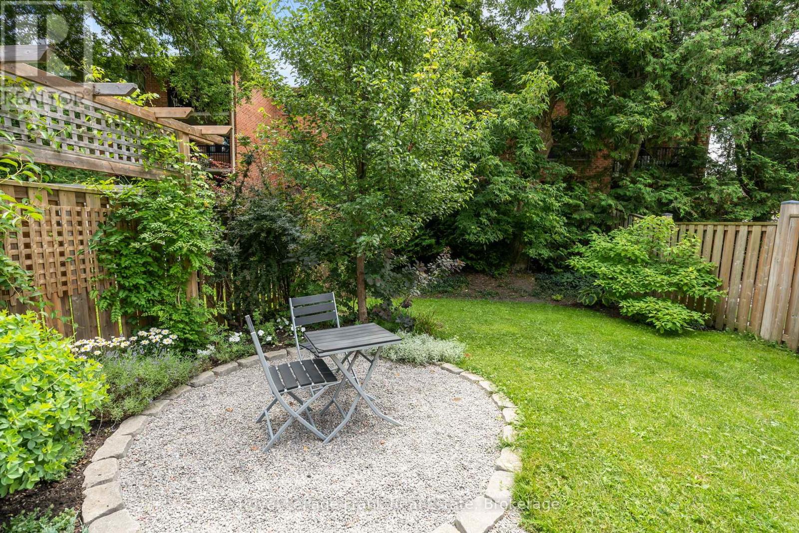 9 Michael Cummings Court, Uxbridge, Ontario  L9P 0E6 - Photo 19 - N12890578