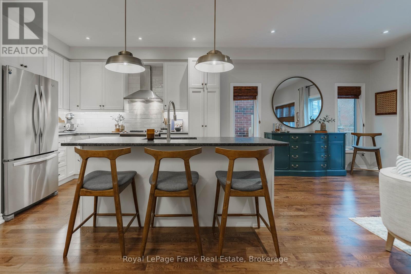 9 Michael Cummings Court, Uxbridge, Ontario  L9P 0E6 - Photo 6 - N12890578