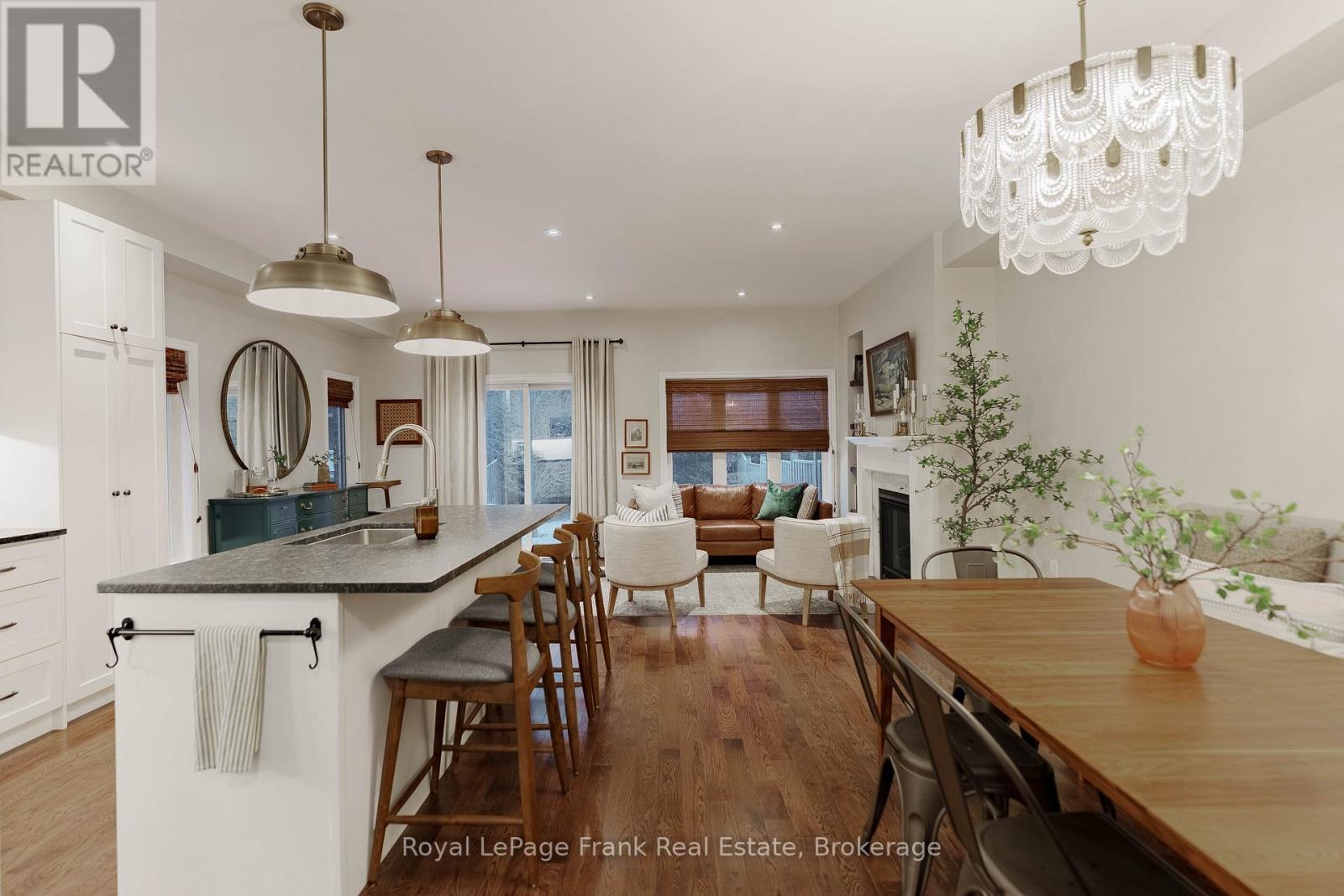 9 Michael Cummings Court, Uxbridge, Ontario  L9P 0E6 - Photo 7 - N12890578