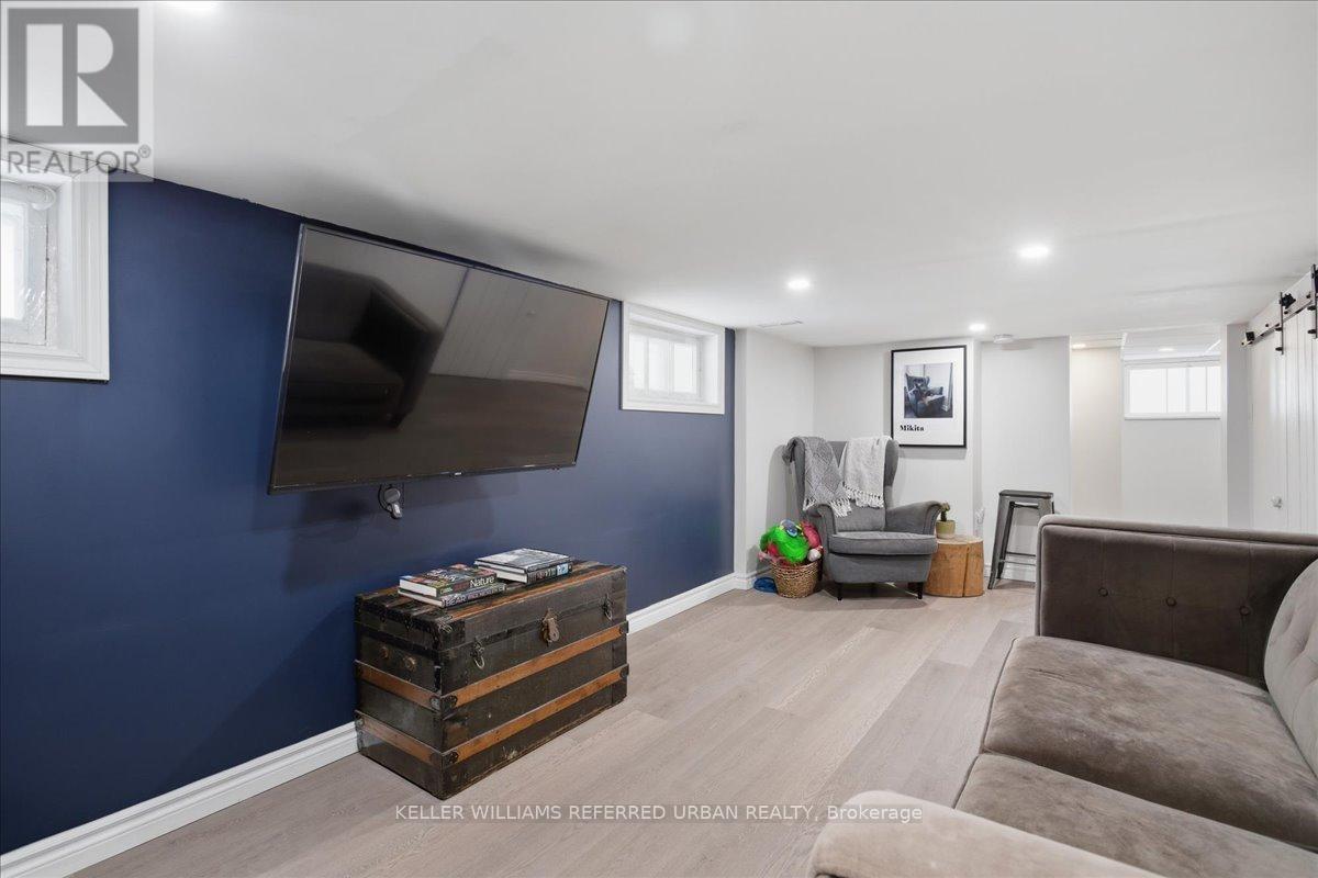 5304 County Rd 9 Road, Clearview (New Lowell), Ontario  L0M 1N0 - Photo 39 - S12890438