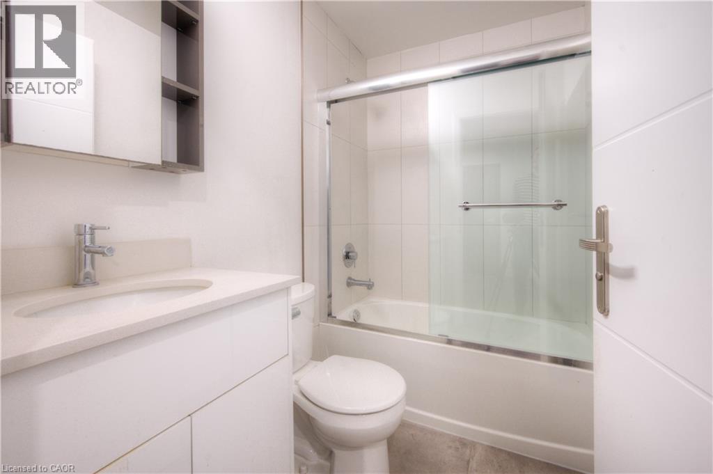 60 Frederick St Unit# 1102, Kitchener, Ontario  N2H 0C7 - Photo 10 - 40812106