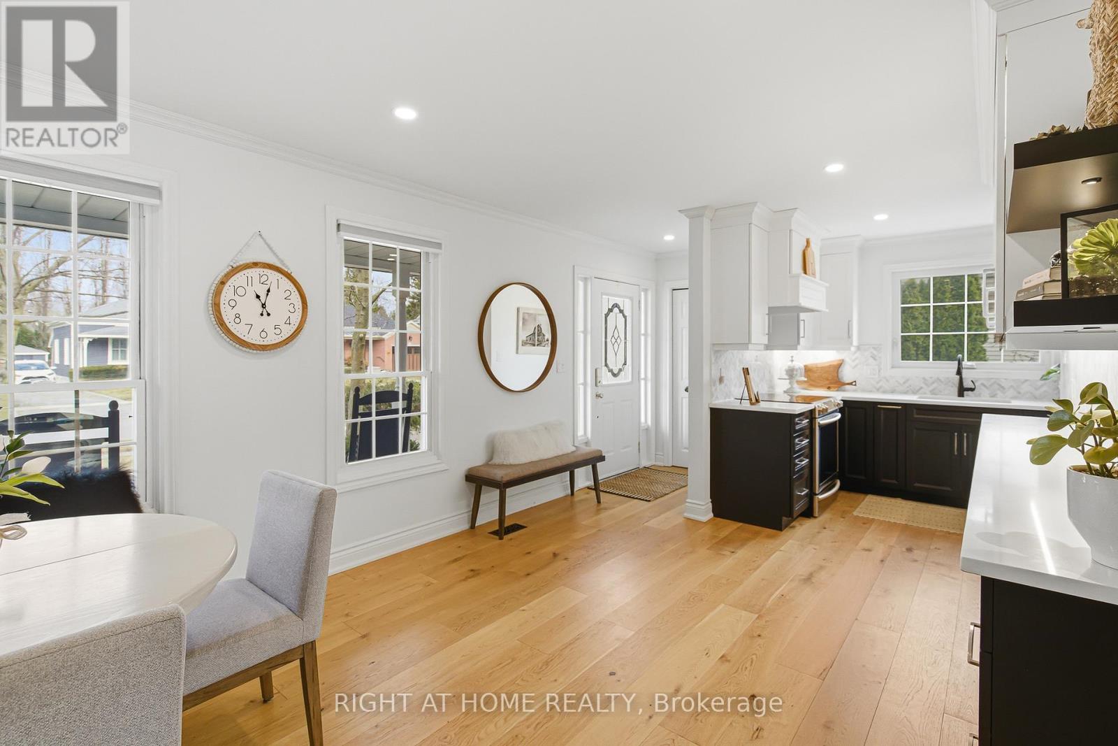 620 Charlotte Street, Niagara-On-The-Lake, Ontario  L0S 1J0 - Photo 8 - X12881900